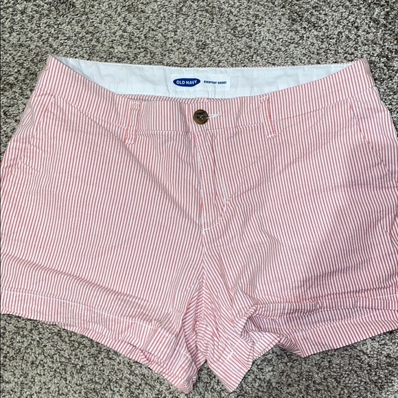 Everyday Short - Picture 1 of 2